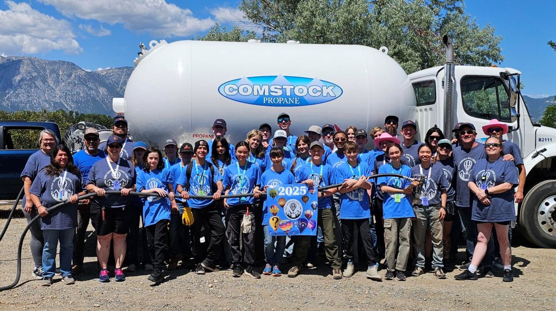 Young aeronauts learning life skills in aviation